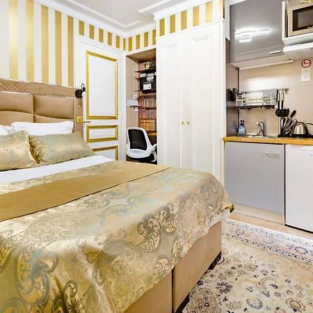 Premium Studio 2 Minutes Walk From Champs-Elysees Paris Eksteriør billede