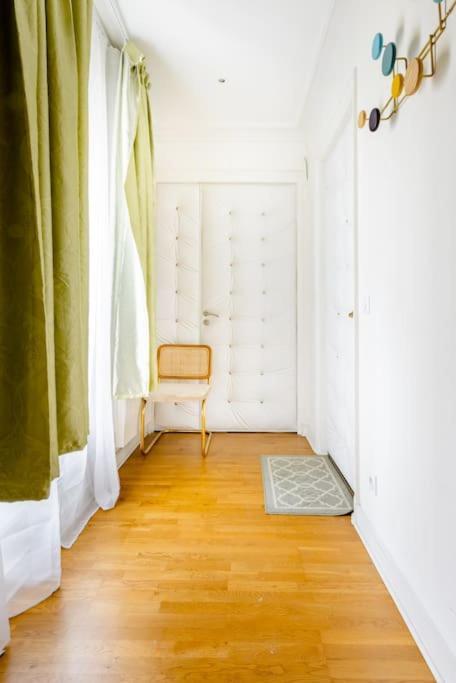Premium Studio 2 Minutes Walk From Champs-Elysees Paris Eksteriør billede
